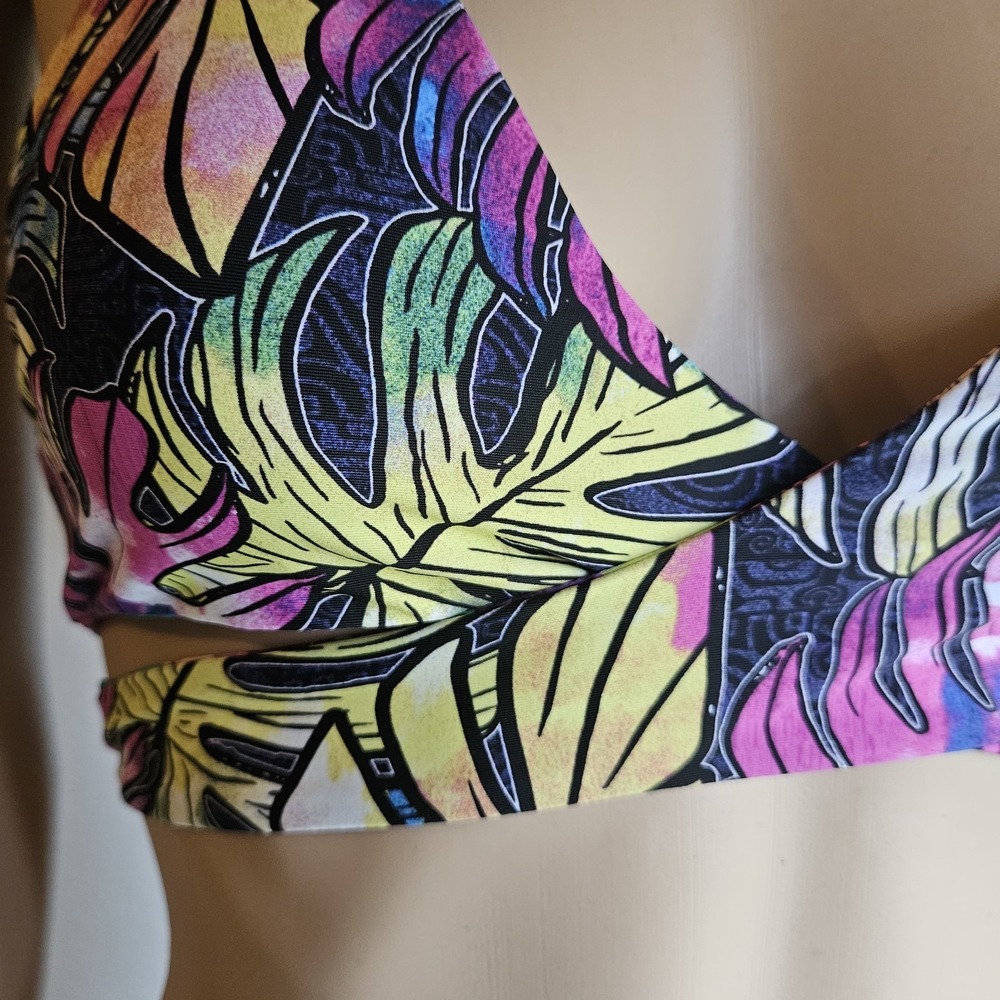 Tropical Reversible Swimsuit Bikini Top Wrap Around Tie Taravana Sz M - Picture 3 of 16
